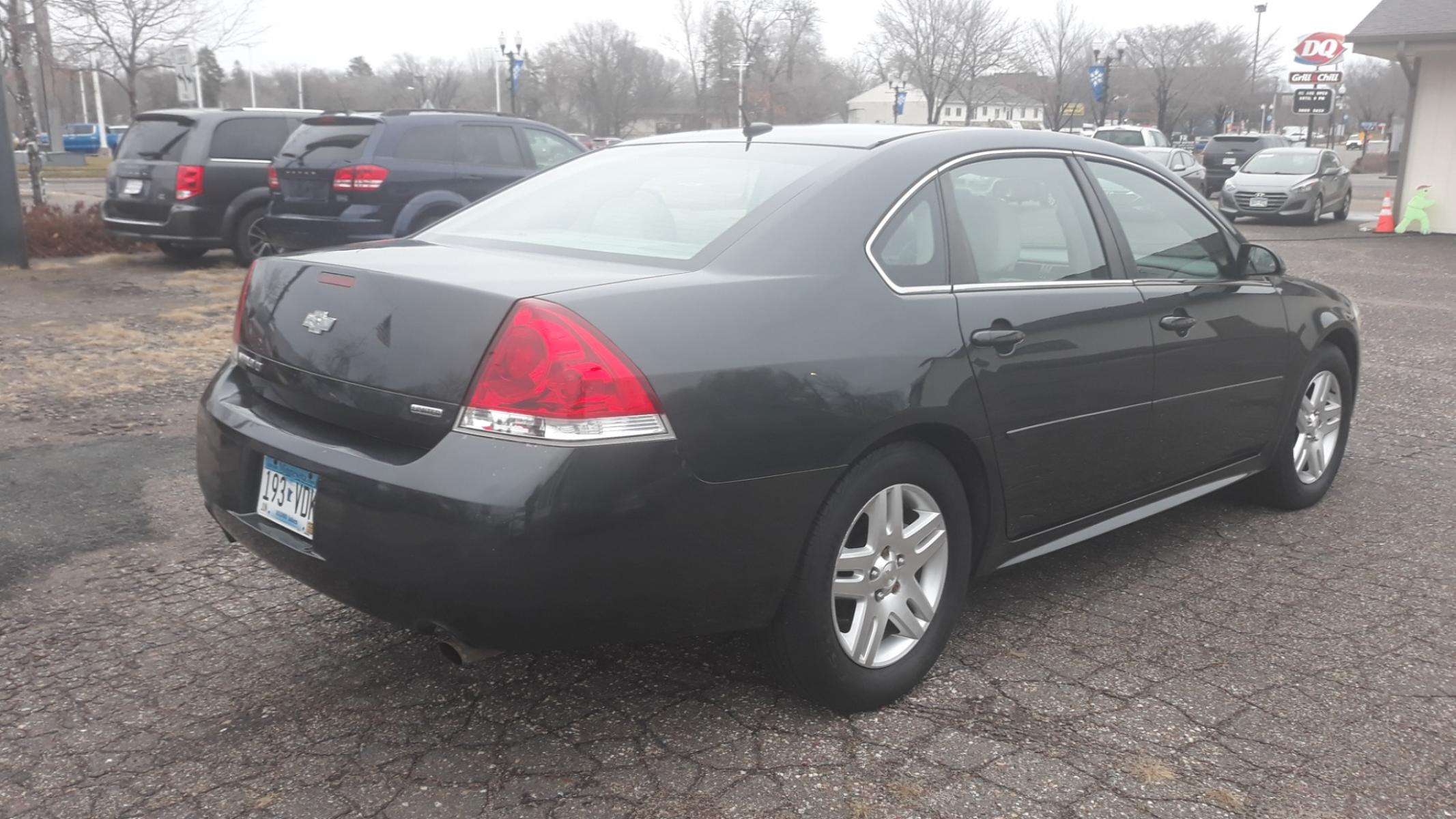 2015 DARK GRAY /GRAY Chevrolet Impala Limited LIMITED (2G1WB5E39F1) with an 3.6 engine, AUTOMATIC transmission, located at 434 West Main Street, Anoka, MN, 55303, (763) 576-9696, 45.201759, -93.396706 - 2015 CHEVROLET IMPALA LIMITED LT, 2 OWNERS, 97,674 ACTUAL MILES, MOON ROOF, SUPER CLEAN, INSPECTED AND SAFTY CHECKED. - Photo #4
